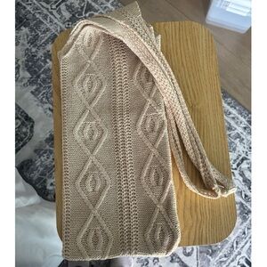 Elegant Tan Knit Shoulder Bag